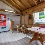 Mit Pool Und Sauna