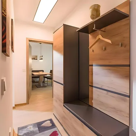 A6 Mit 24-7 Geoeffneter Sauna Όμπερντορφ
