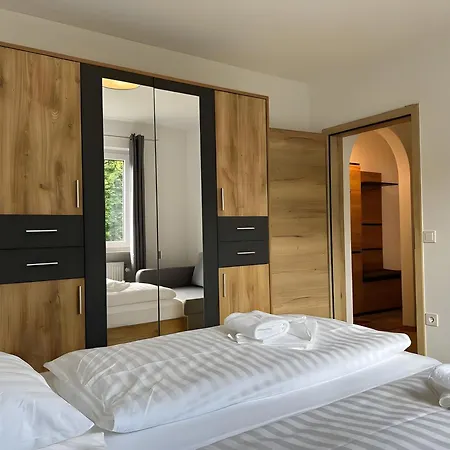 A6 Mit Sauna Und Fitnessraum Apartman *