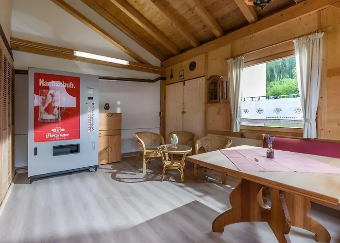 Mit Pool Und Sauna